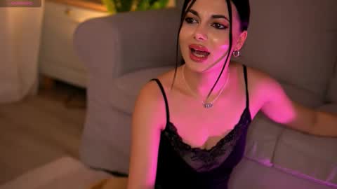 Snapshot of sierravyx chatting on 18, 11, 2025 Maria online show from 18, 11, 2025