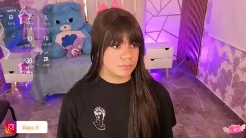 Snapshot of siiam_tay chatting on 13, 10, 2025 Siiam Tay online show from 13, 10, 2025