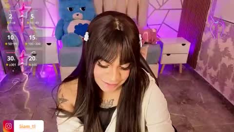 Snapshot of siiam_tay chatting on 23, 11, 2025 Siiam Tay online show from 23, 11, 2025