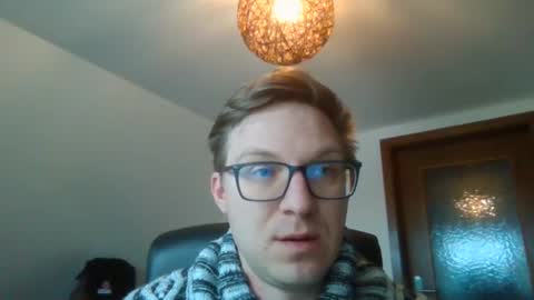 Snapshot of silent_control93 chatting on 2, 1, 2025 silent_control93 online show from 2, 1, 2025