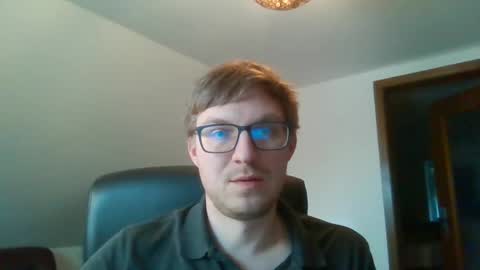 Snapshot of silent_control93 chatting on 15, 1, 2025 silent_control93 online show from 15, 1, 2025