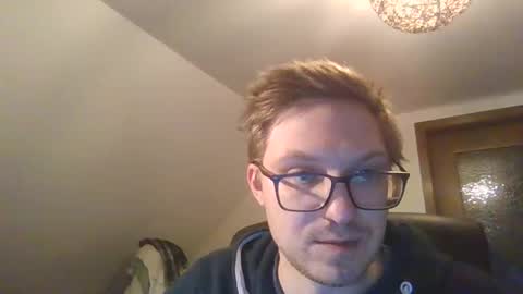 Snapshot of silent_control93 chatting on 21, 12, 2025 silent_control93 online show from 21, 12, 2025