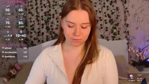 Snapshot of silent_princesses chatting on 17, 2, 2025 Chloe online show from 17, 2, 2025