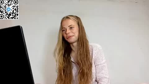 JULIANA online show from 29, 5, 2026