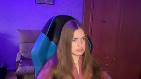 Snapshot of silksinner_ chatting on 28, 5, 2026 Erica online show from 28, 5, 2026