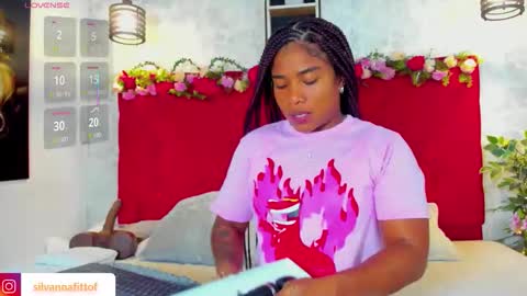 Snapshot of silvannafit chatting on 17, 12, 2025 Silvana Fit online show from 17, 12, 2025