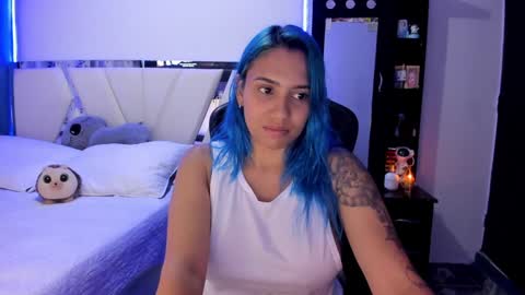 Snapshot of silver_jinx chatting on 30, 1, 2025 powder online show from 30, 1, 2025