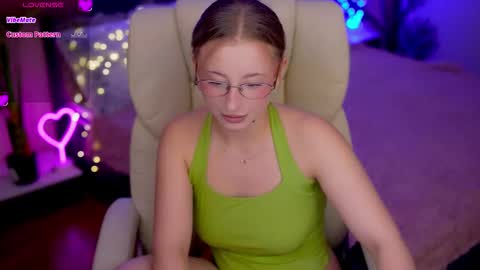  Kristina Kris  online show from 2, 12, 2025