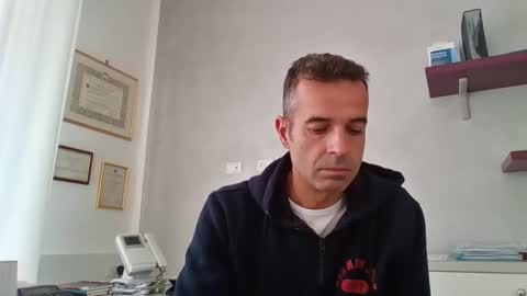 Snapshot of simmeturbate chatting on 18, 11, 2025 Italiandaddyitalydickassbottomassholecomshowmasturbatenudeboyitalyatleticcutemuscolarhardcockdickboy online show from 18, 11, 2025