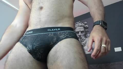 simon_leon01 online show from 2, 12, 2024