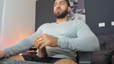 simon_leon01 online show from 5, 12, 2024