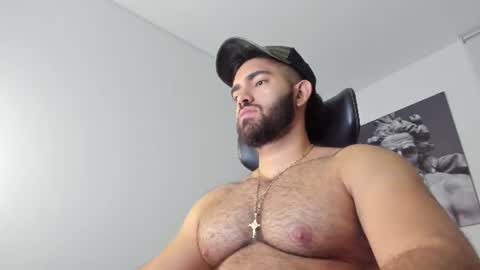 Snapshot of simon_leon01 chatting on 13, 6, 2026 simon_leon01 online show from 13, 6, 2026
