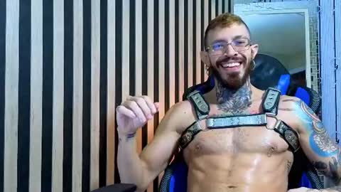 Snapshot of simon_rz chatting on 10, 6, 2026 Simon online show from 10, 6, 2026
