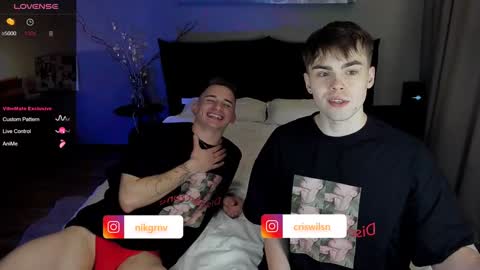 Snapshot of simonwnl chatting on 2, 2, 2025 Simon online show from 2, 2, 2025