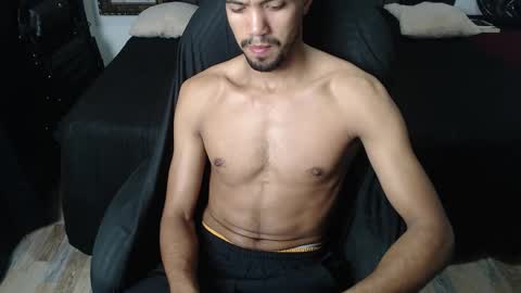 Snapshot of simple_guyy chatting on 16, 11, 2025 Andrey online show from 16, 11, 2025