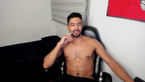 Snapshot of simple_guyy chatting on 18, 6, 2026 Andrey online show from 18, 6, 2026