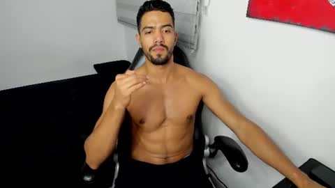 Snapshot of simple_guyy chatting on 19, 6, 2026 Andrey online show from 19, 6, 2026