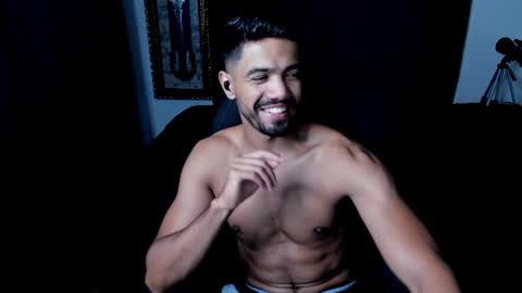 Snapshot of simple_guyy chatting on 4, 8, 2026 Andrey online show from 4, 8, 2026