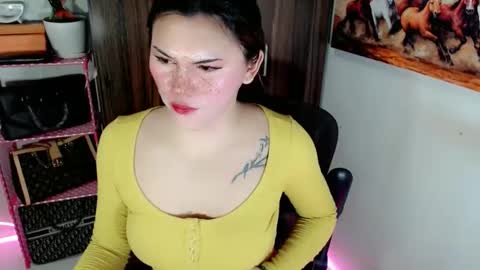 Snapshot of simplepinayx chatting on 22, 4, 2026 call me nath online show from 22, 4, 2026