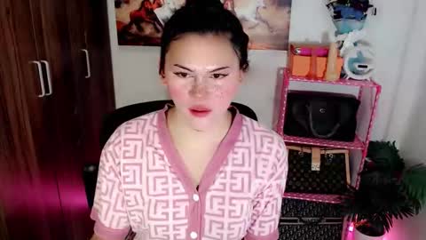 Snapshot of simplepinayx chatting on 28, 4, 2026 call me nath online show from 28, 4, 2026