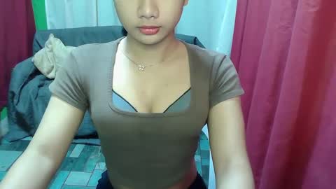 Snapshot of simply_francine chatting on 16, 2, 2025 simply francine online show from 16, 2, 2025