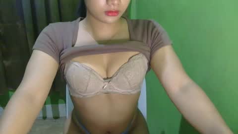 Snapshot of simply_francine chatting on 1, 3, 2025 simply francine online show from 1, 3, 2025