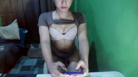 Snapshot of simply_francine chatting on 5, 3, 2025 simply francine online show from 5, 3, 2025