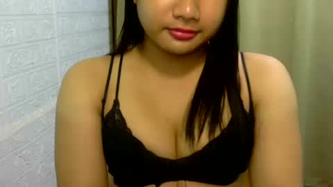 Snapshot of simply_francine chatting on 11, 10, 2025 simply francine online show from 11, 10, 2025