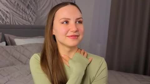 Snapshot of simplyzoe chatting on 24, 2, 2026 Zoe online show from 24, 2, 2026