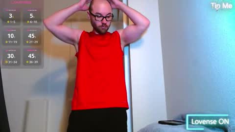 Husky Dad online show from 14, 12, 2025