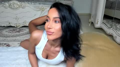 Snapshot of sincerelyc chatting on 19, 12, 2025 C online show from 19, 12, 2025