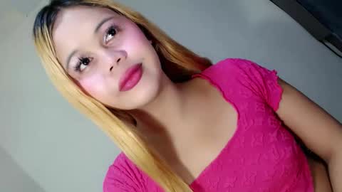 Snapshot of sinfulrose_ chatting on 23, 4, 2026 sinfulrose_ online show from 23, 4, 2026