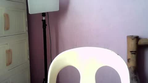 single_momxx online show from 31, 7, 2026