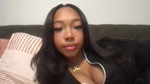 Snapshot of sinn3er chatting on 16, 12, 2025 sinn3er online show from 16, 12, 2025