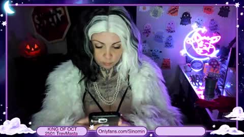 Snapshot of sinominx chatting on 28, 10, 2025 Sinomin online show from 28, 10, 2025