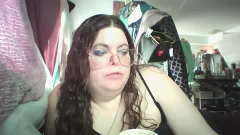 Siofra online show from 21, 2, 2025