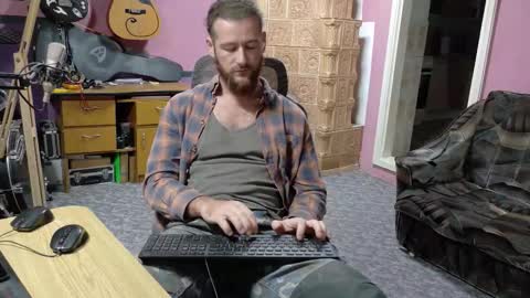 Snapshot of sir_pelo_iv chatting on 9, 9, 2025 I am The Fourth and only Sir. Pelo online show from 9, 9, 2025