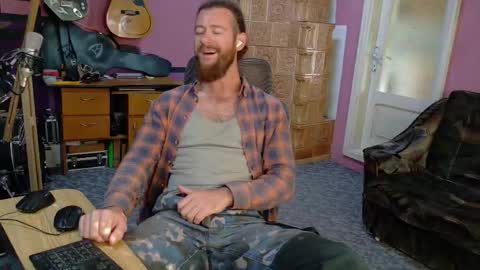 Snapshot of sir_pelo_iv chatting on 18, 9, 2025 I am The Fourth and only Sir. Pelo online show from 18, 9, 2025