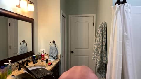 Snapshot of sir_seoscam chatting on 28, 5, 2026 sir_seoscam online show from 28, 5, 2026