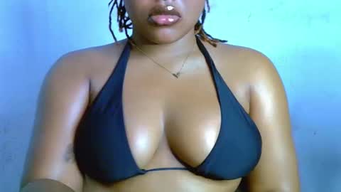 Snapshot of siren_xoxo chatting on 1, 11, 2025 Siren XOXO online show from 1, 11, 2025