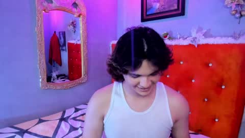 Snapshot of sirius_angels chatting on 15, 12, 2024 Sirius angels online show from 15, 12, 2024