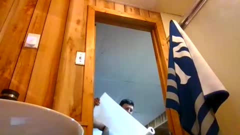 Snapshot of sirmike80 chatting on 5, 11, 2025 SirMike80 online show from 5, 11, 2025