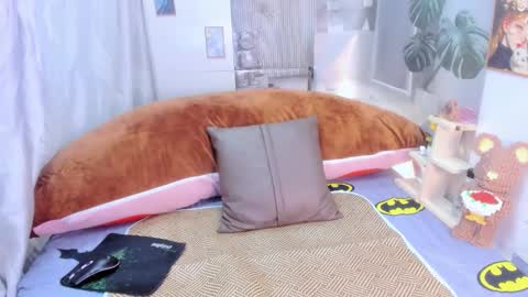 julila online show from 13, 10, 2025