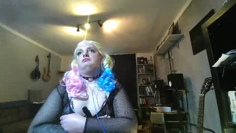 Tiffany Candy online show from 21, 12, 2024