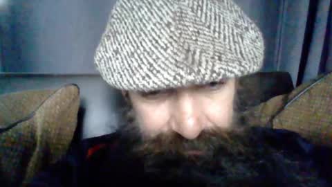 sitonmybeardxxx online show from 16, 5, 2026