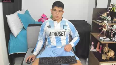 Snapshot of siul_bigcock chatting on 15, 3, 2026 Siul Thompson online show from 15, 3, 2026