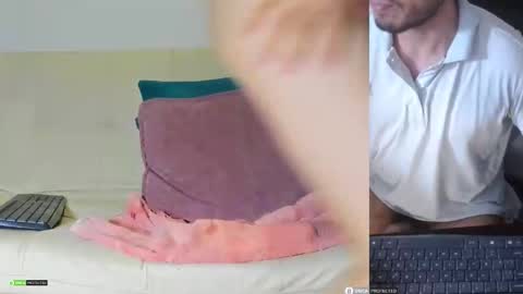 Snapshot of sixelaando chatting on 15, 10, 2025 sixelaando online show from 15, 10, 2025