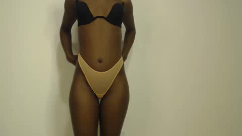 sizzly_ass online show from 17, 5, 2026
