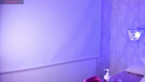 SKAILYN ANGELS online show from 28, 2, 2026