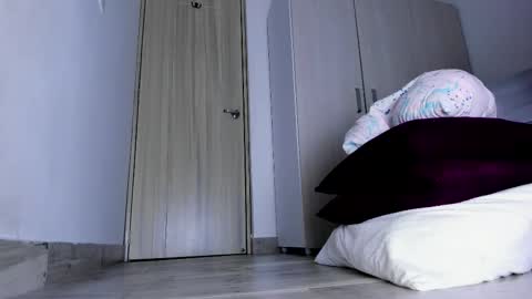 Skarlet online show from 4, 11, 2025